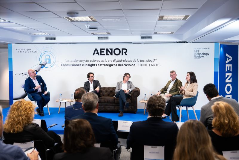 Soluciones para generar confianza en un mundo digital